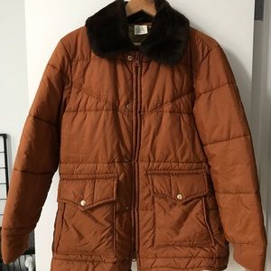 Vintage Walls Blizzard-proof Puffer Jacket